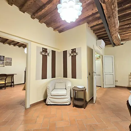 Walls Dream - Air Cond - Wi-fi - Panoramic In Front Of The Historical Walls - Apartamento Lucca